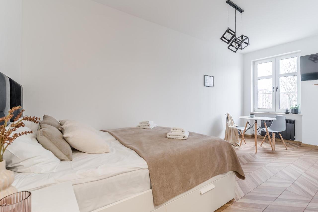 Flatbook - Old Town Apartments Ogarna Gdansk Bagian luar foto